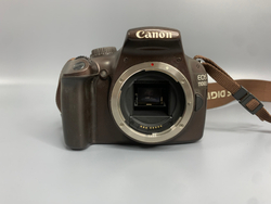Canon EOS 1100D kit EF-S 18-55mm 3.5-5.6 IS ll 1535 Кадров