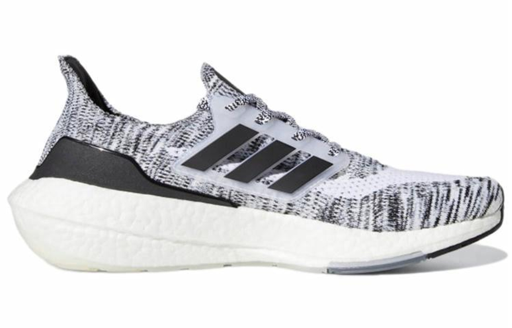 Кроссовки Adidas Ultraboost 21