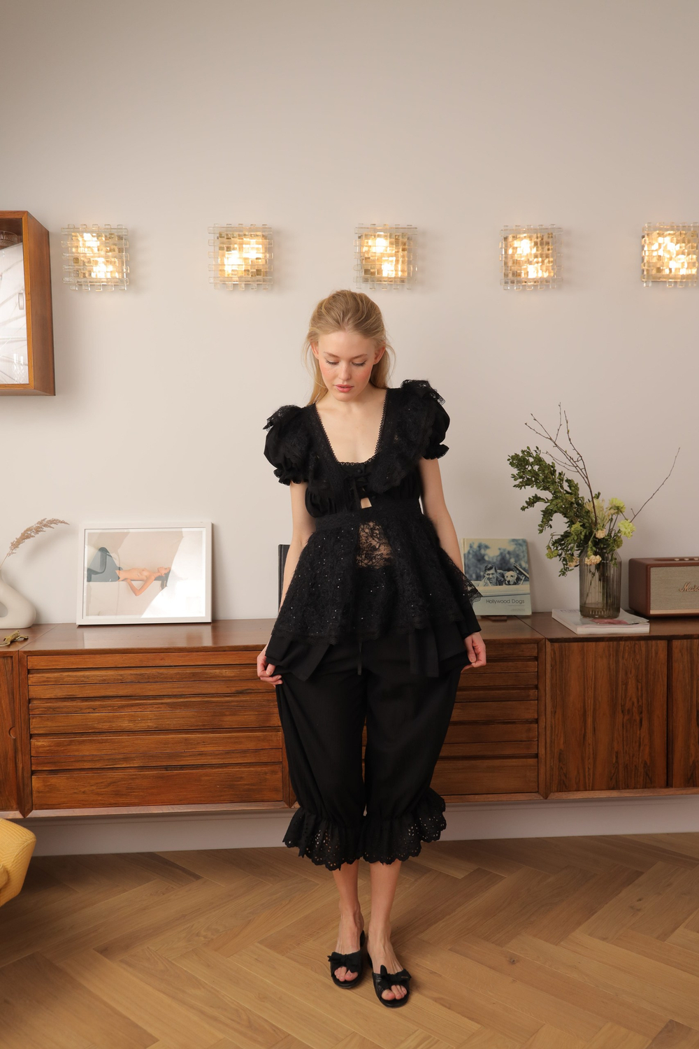 Фартук черный кружевной