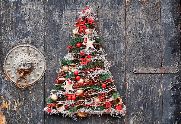 7 идей для новогоднего украшения дома или дачи
