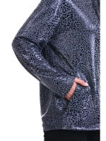 Ветровка с капюшоном