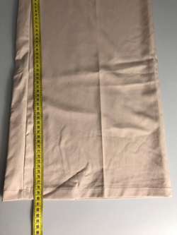 Брюки широкие нежного оттенка, визуально на 48 размер, новые