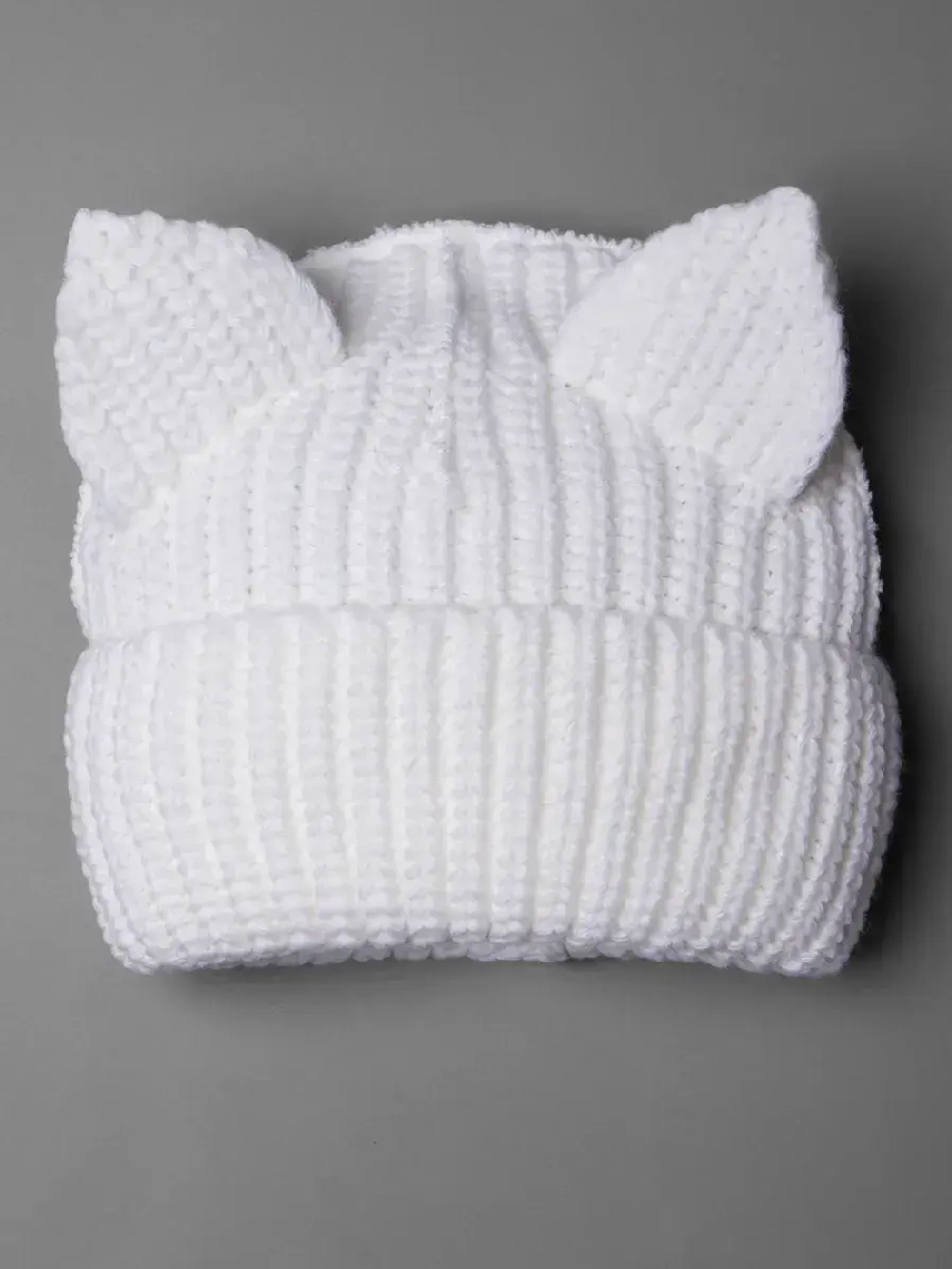 Шапка для подростка на осень с ушками