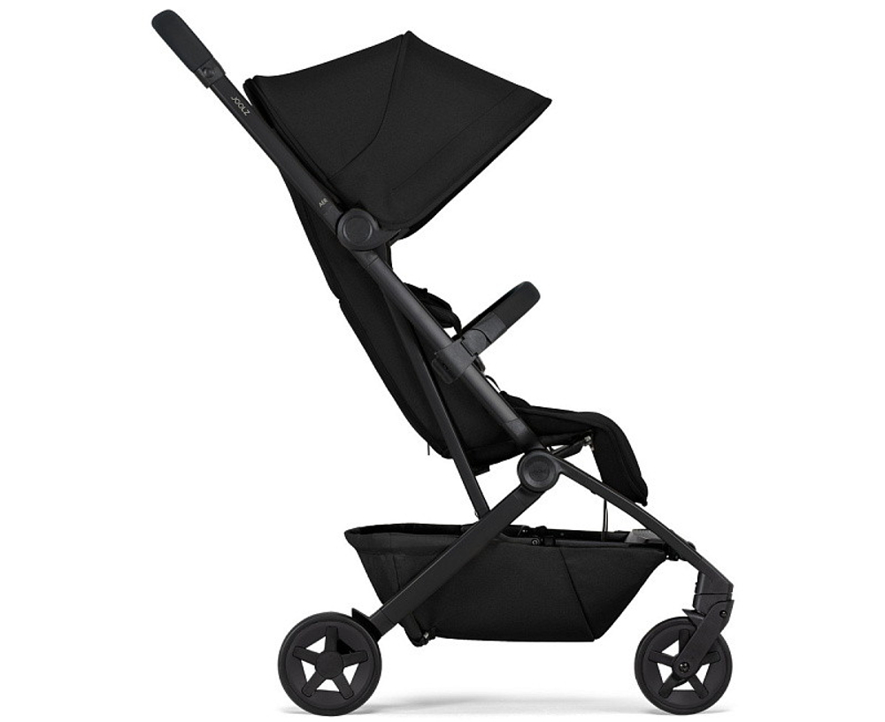 Детская прогулочная коляска Joolz Aer 2 SE с бампером и подстаканником Space black