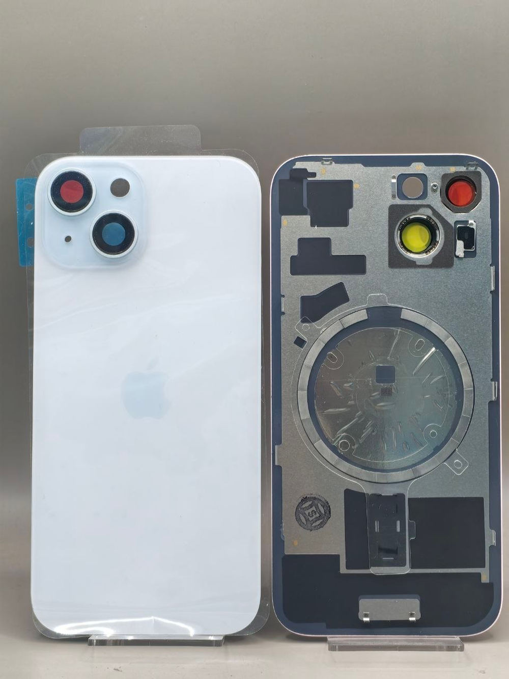 Крышка iPhone 15 White/ Белая ориг