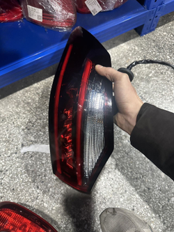 Задний левый фонарь (фонарь в сборе) для Nissan Sylphy 14 поколение (2019-2023)