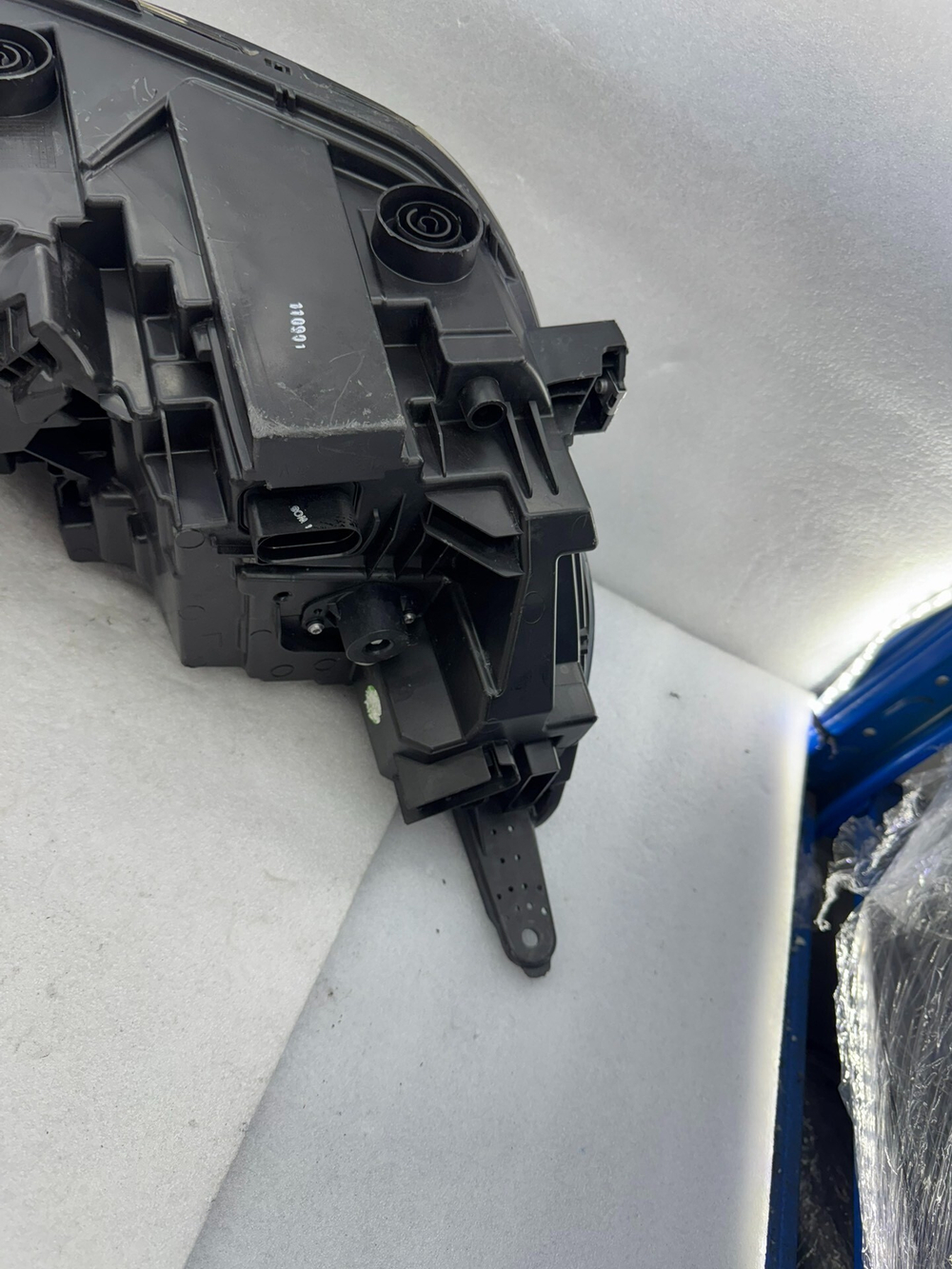 LED фара Ford Territory (оригинал,, идеальное состояние)