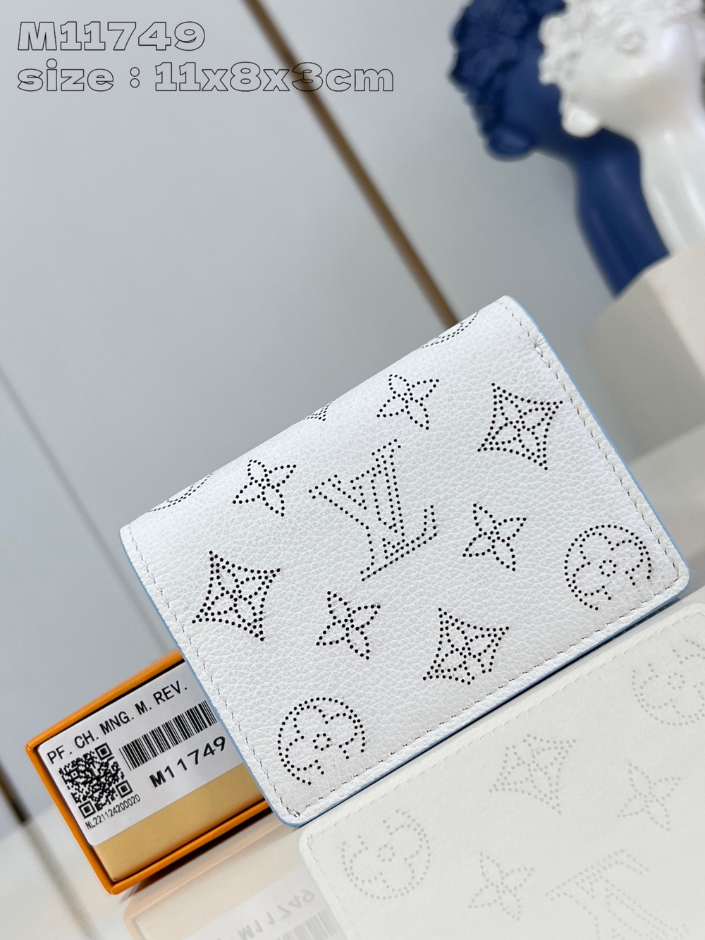 Louis Vuitton Clea Wallet