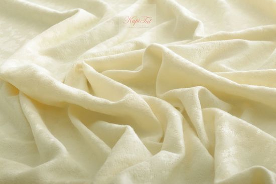 Длинные шторы. Луи (Cream). Шторы из стриженного бархата