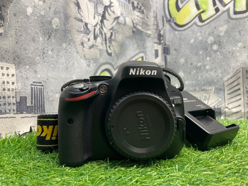 Nikon d5100 body 3.700 кадров