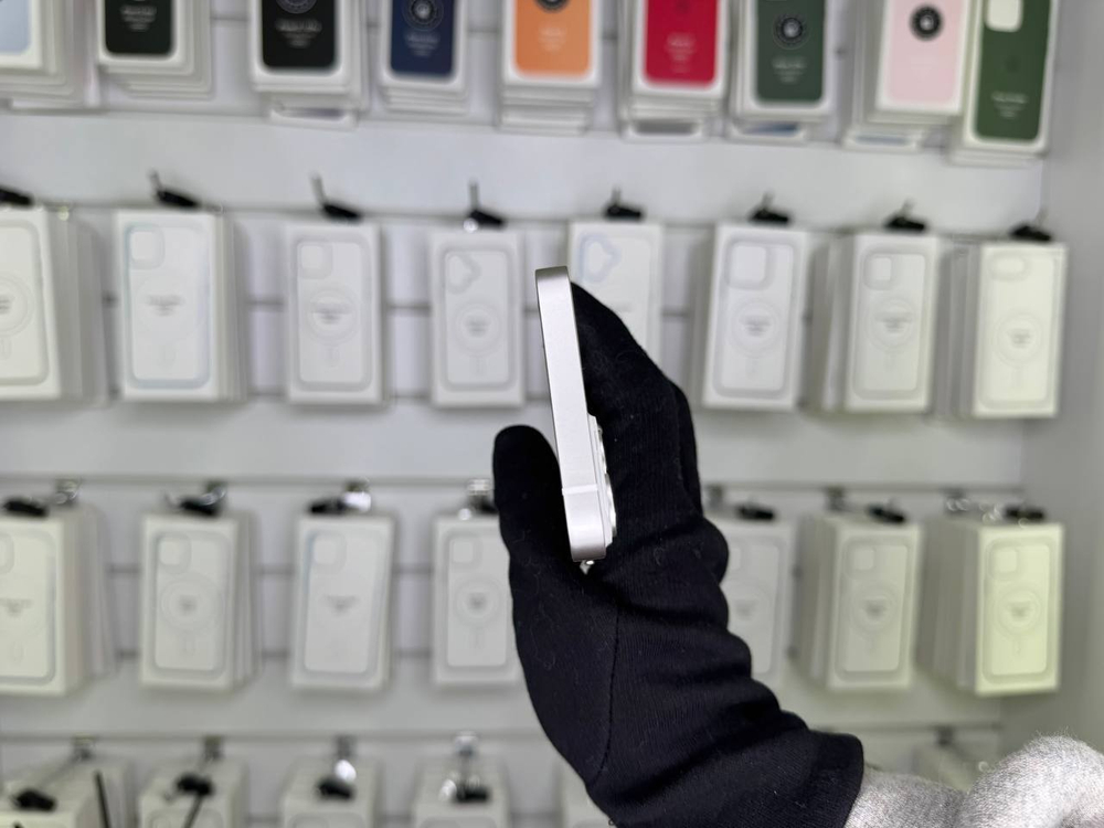 iPhone 14, 128 ГБ б/у