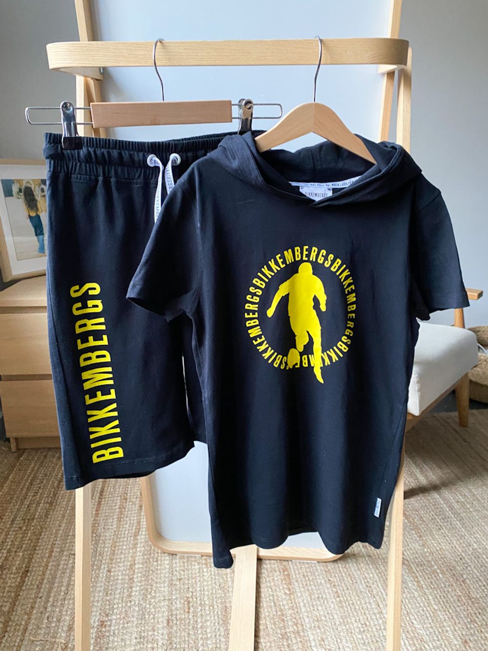 Костюм  Bikkembergs