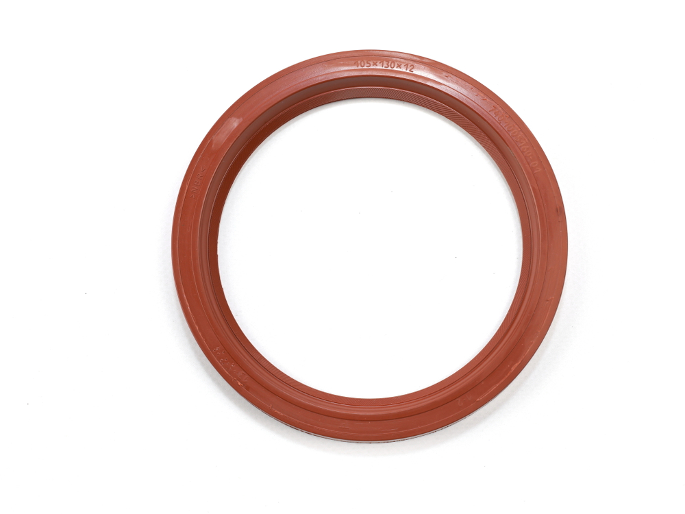 Манжета 105х130х12 а/м КАМАЗ коленчатого вала задняя (красная с пружиной/NBR) Резинотехника г. Балаково ( ОЕ Р.740.1005160-01 к.(NBR) )