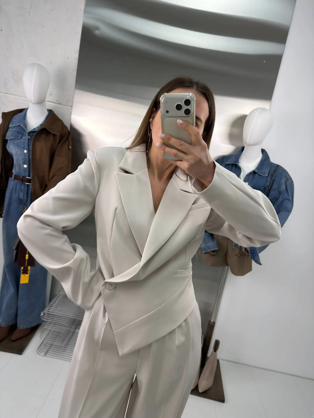 Костюм женский арт. М-55 цвет "бежевый"