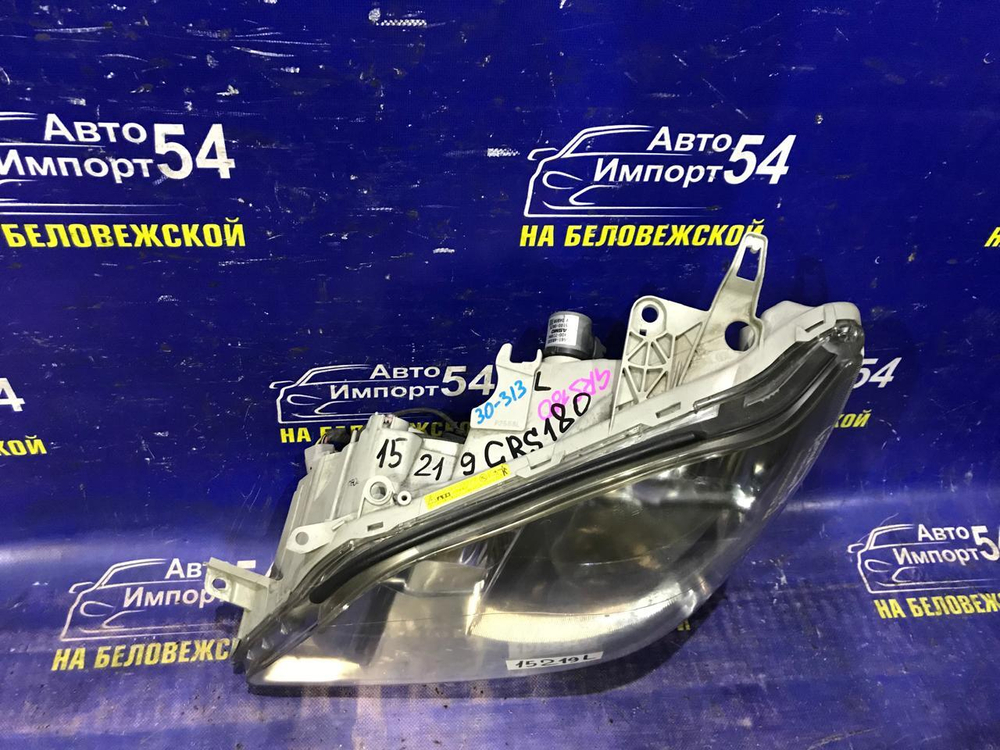 Фара передняя левая TOYOTA CROWN 2005-2008
