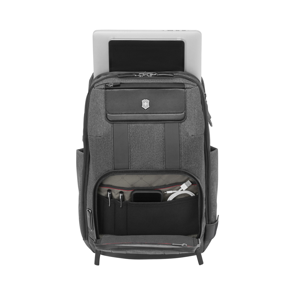 Victorinox Architecture Urban 2 Deluxe Backpack 15 31x23x46 23