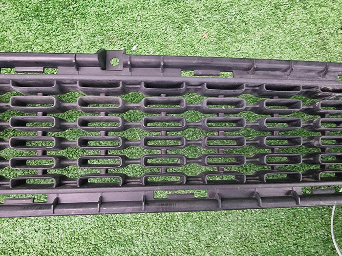 Решетка переднего бампера Kia Ceed 2 JD (15-18)