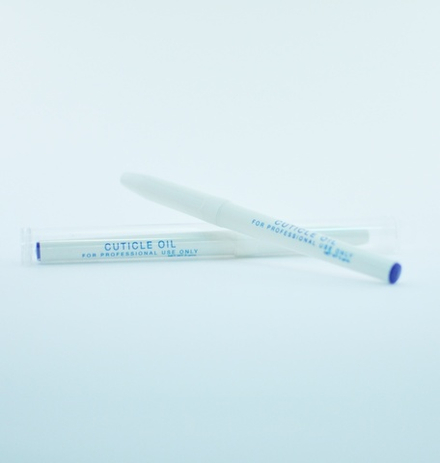 Карандаш с витаминным маслом