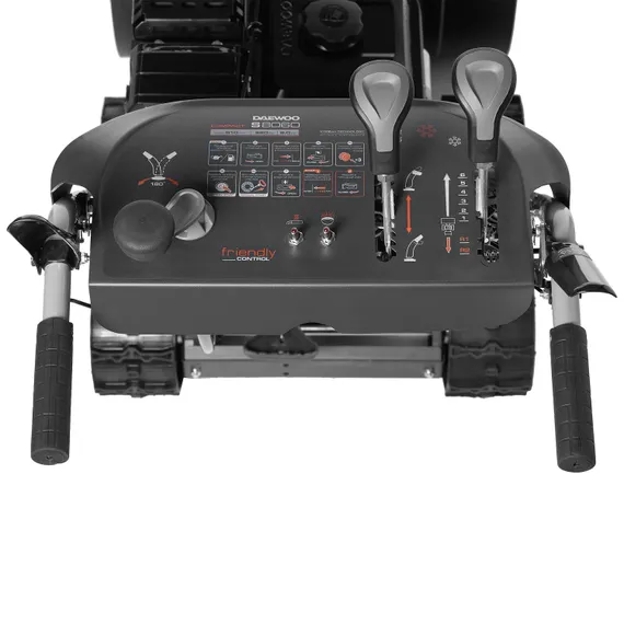 Бензиновый снегоуборщик DAEWOO S 8060