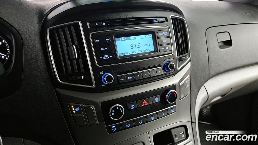Hyundai The New Grand Starex Van 3-х местный (01.2020)