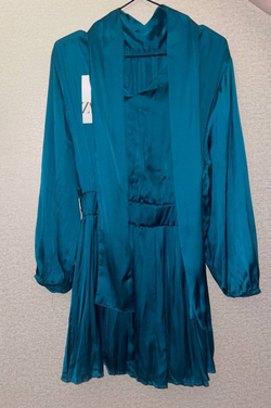 Платье Zara