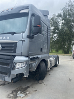 SITRAK C7H 4x2 Седельный тягач ZZ4186V361HE (Дизельный, 12,4 л, 540 л.с., AТ)