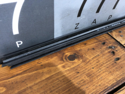 Уплотнитель двери передней левой Lada Vesta 15-нв Б/У Оригинал 8450007727