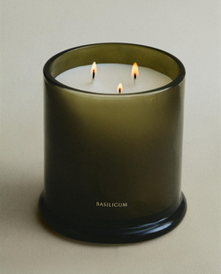 Zara Home Свеча ароматическая Basilicum 500 г, растительный воск, аромат свежий цитрусовый, Горчичный