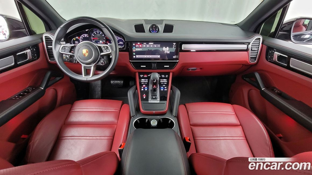 Porsche Cayenne (PO536) 3.0 Platinum Editions (10.2022)