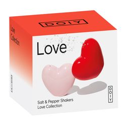 Набор из солонки и перечницы Love