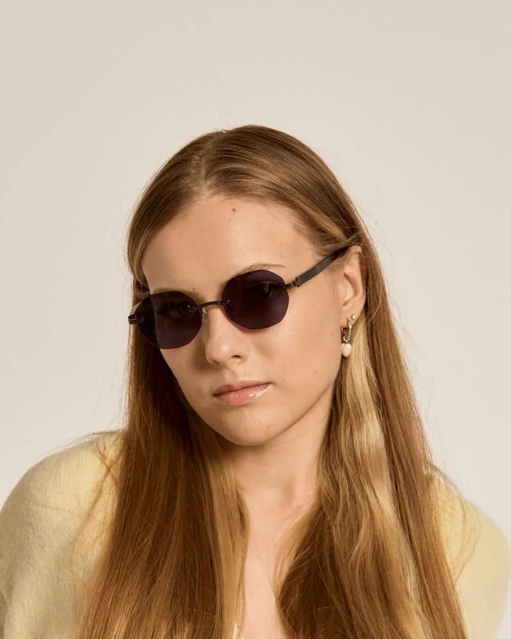 Очки солнцезащитные Spunky Free Flow Ring-Dong Black. dark grey lens