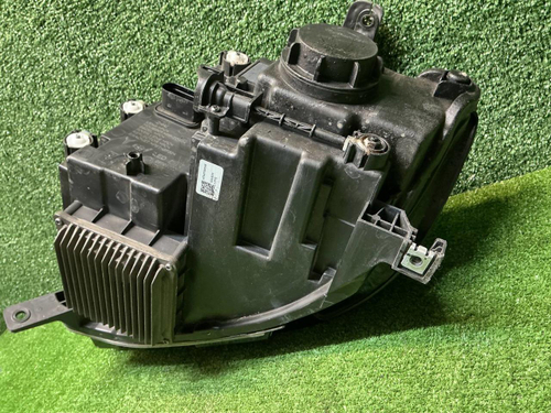 Фара правая Voyah Free (2023-н.в.) LED