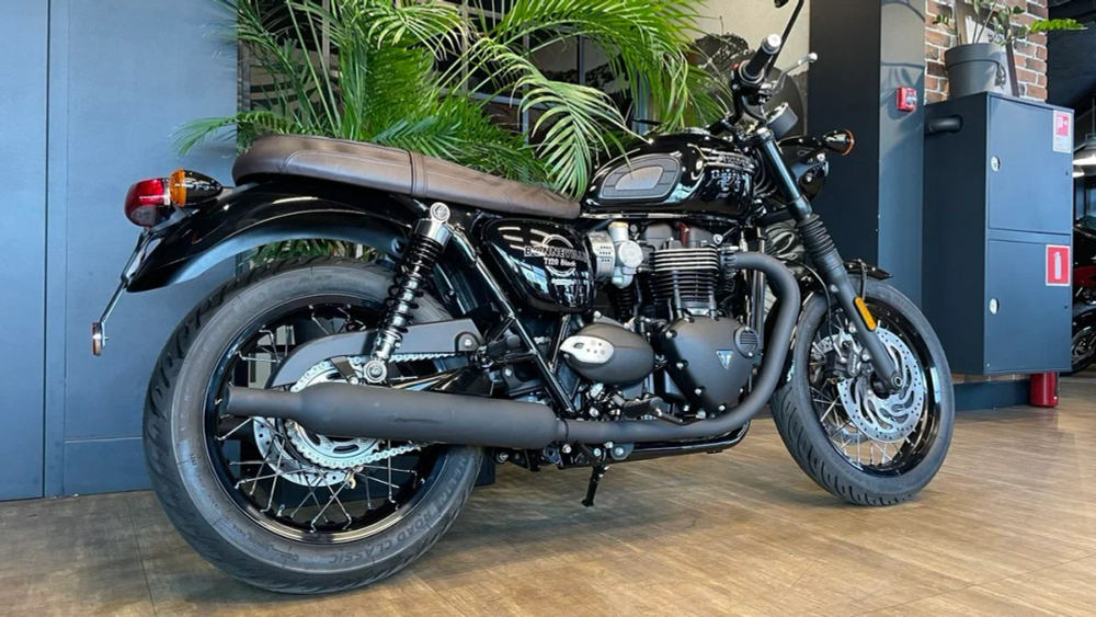 Triumph Bonneville T120, 2025