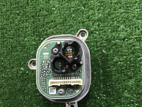 Модуль LED фары правый Audi A4 B9 (2015-2020)