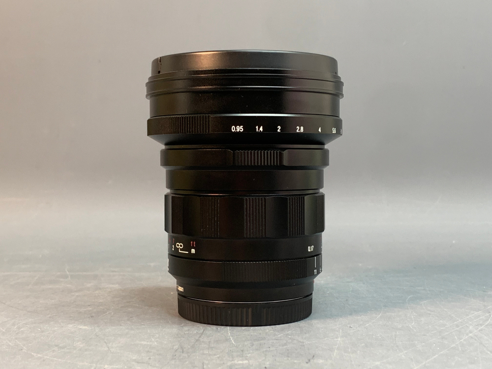 Voigtlaender Nokton 10.5mm f/0.95 Aspherical MFT