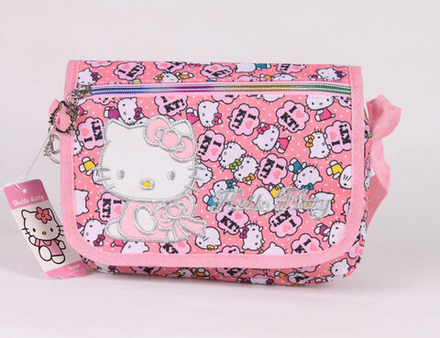 Сумка детская через плечо с принтами Hello Kitty