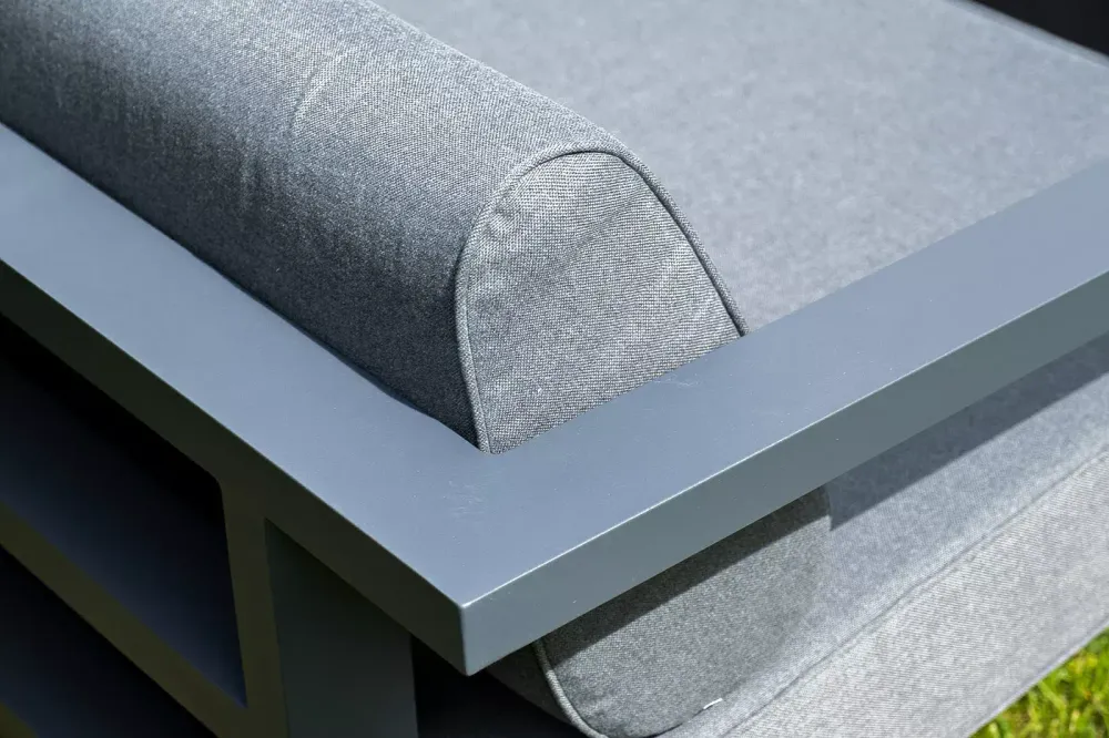 "Гранада" лаунж-зона из алюминия со столиком из HPL