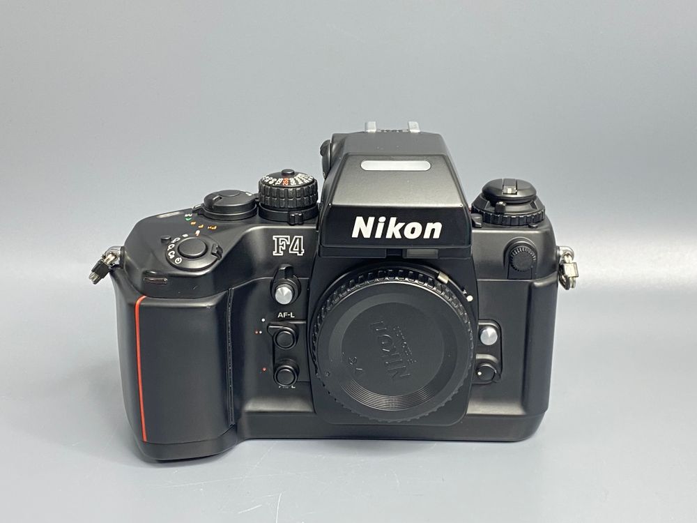 Nikon F4