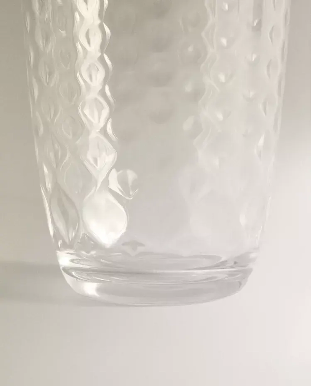 ZARA HOME СТАКАН С РЕЛЬЕФНЫМ УЗОРОМ, ПРОЗРАЧНЫЙ