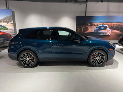 Porsche Cayenne S III Рестайлинг Montego Blue Metallic
