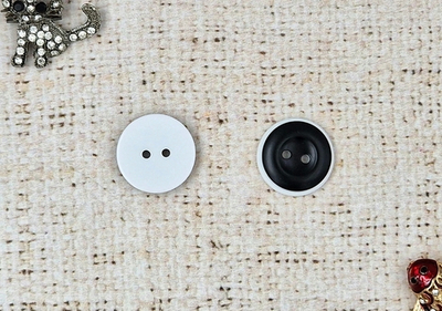 Пуговица костюмная, d 1,8 см