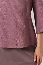 23179 Блузка женская (винный принт)