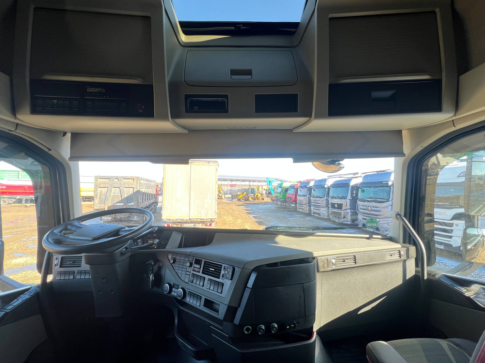 Volvo FH 4x2 Седельный тягач FH 500 (Дизельный, 12,8 л, 510 л.с., АТ)