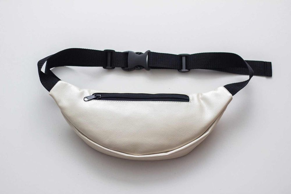 Сумка поясная MONQ Small Buddha Искусственная кожа Жемчужная