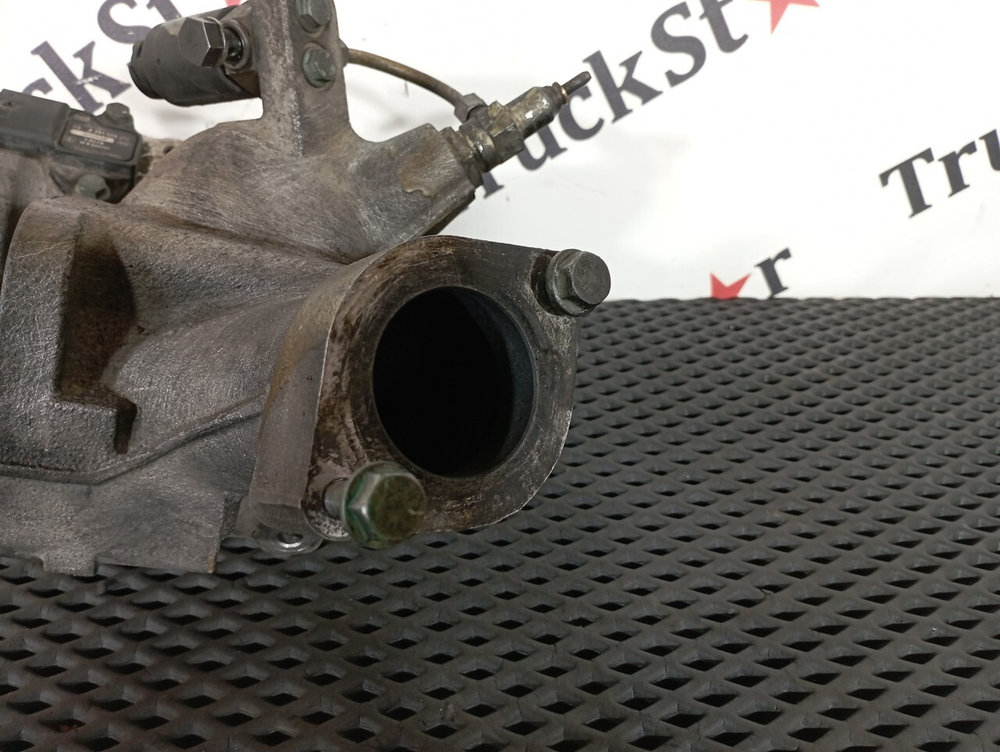 Коллектор впускной