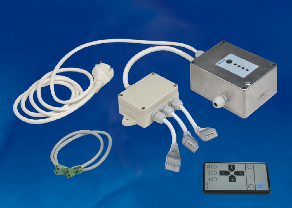 ULC-N10-RGB SILVER Контроллер для управления светодиодными RGB ULS-5050 лентами 220В, с пультом ДУ. ТМ Uniel.