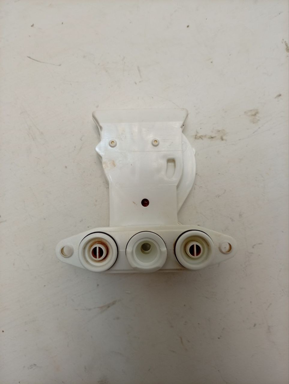 EWT1221 кт12 Водораспределитель для стиральной машины Electrolux 4071373924 б/у