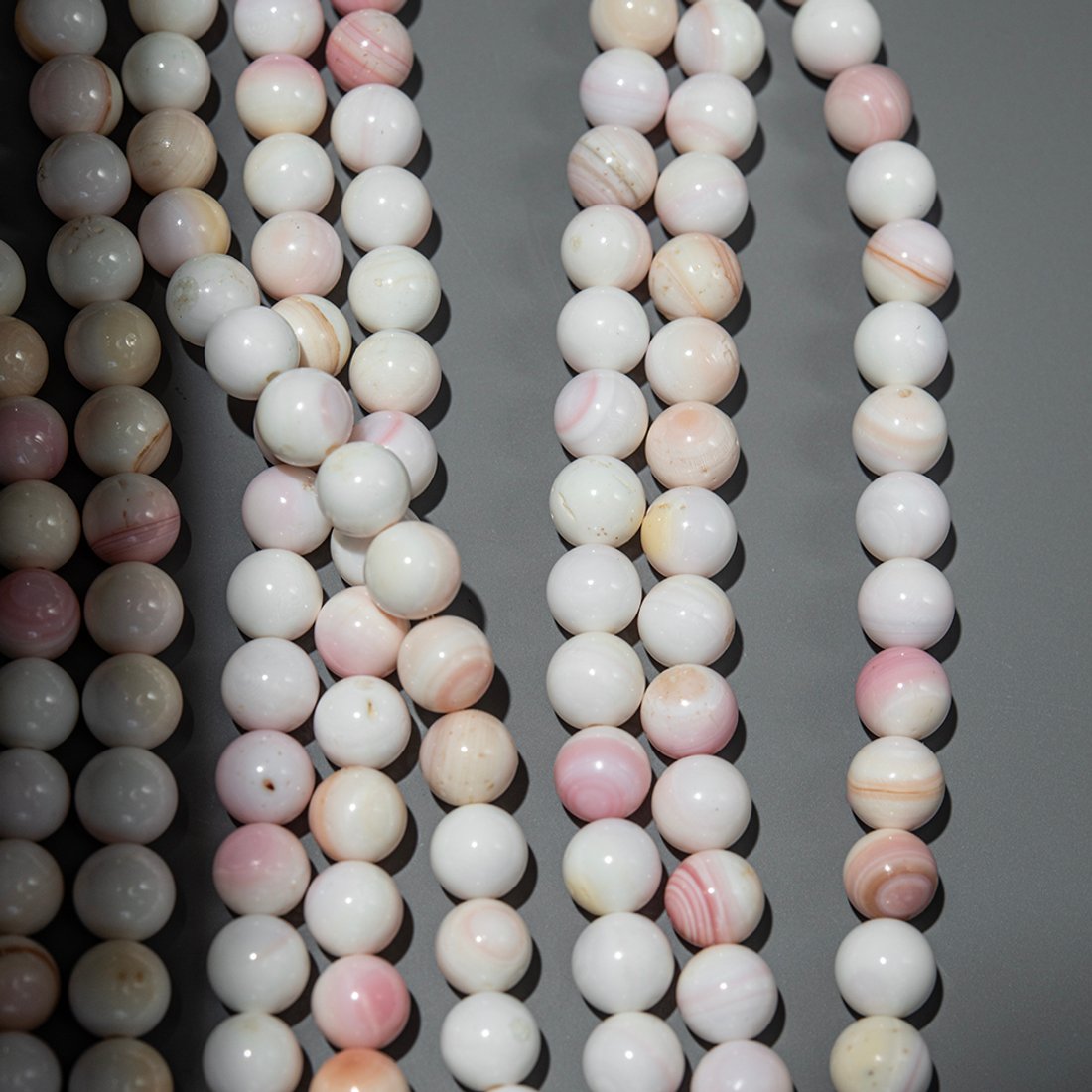 Бусины из раковины розовой королевской ракушки, шар, 8,6мм