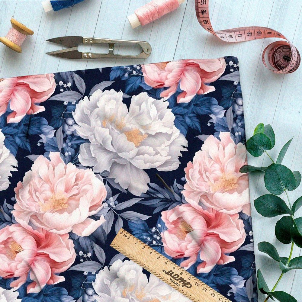 Ткань премиум сатин цветущие пионы на темном