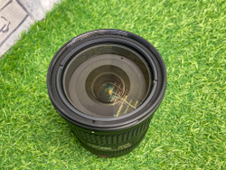 Nikon 18-200mm 3.5-5.6G ED AF-S VR DX